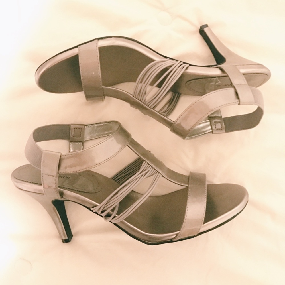 Macy's Style&Co Silver Heels 👠